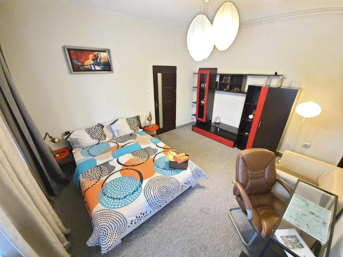 Global Downtown Apartments - Universitate - Calea Victoriei Bukurešť Exteriér fotografie