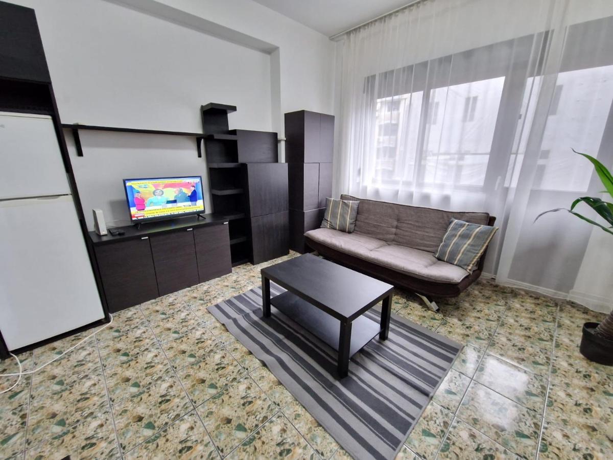 Global Downtown Apartments - Universitate - Calea Victoriei Bukurešť Exteriér fotografie