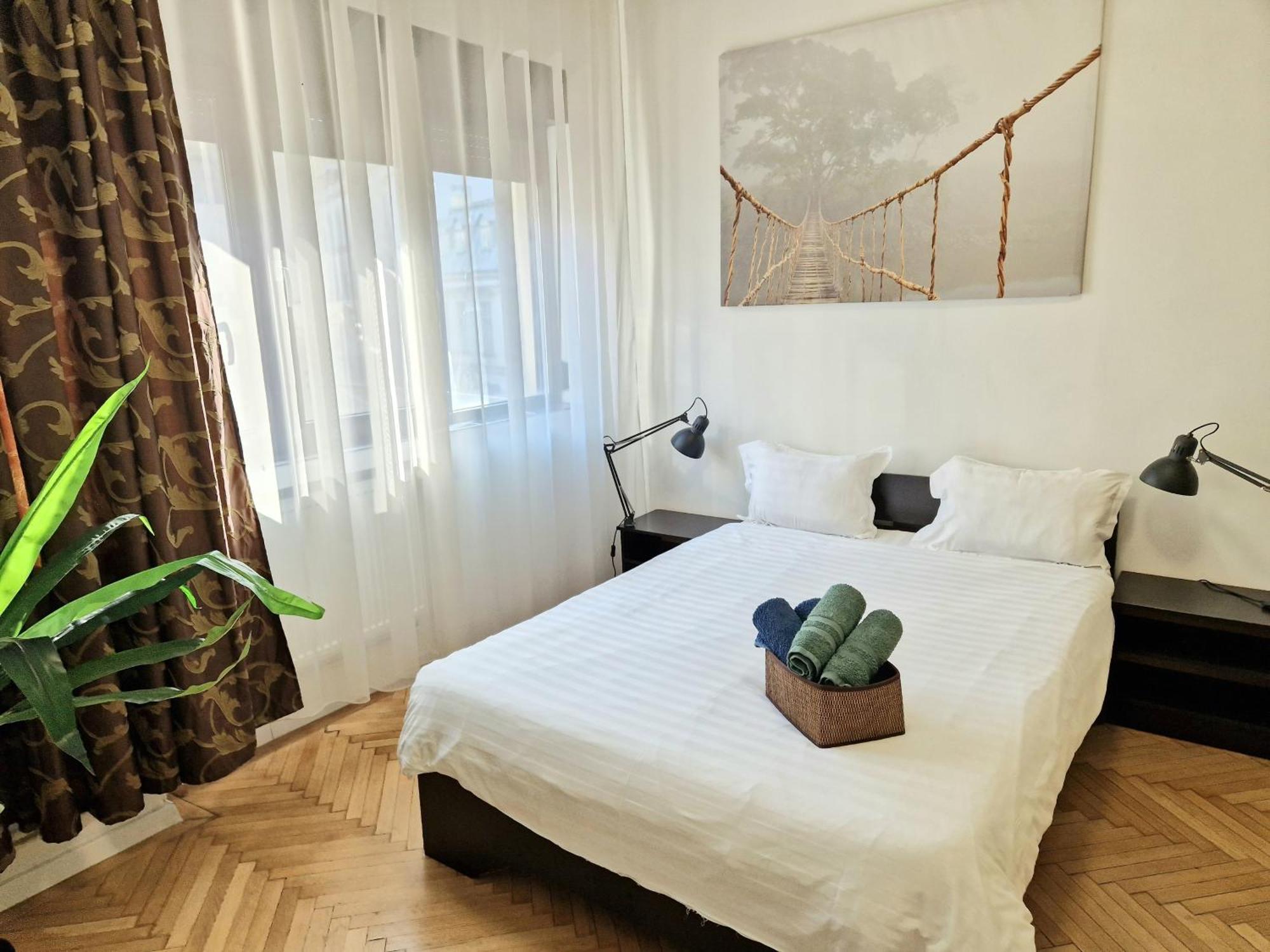 Global Downtown Apartments - Universitate - Calea Victoriei Bukurešť Exteriér fotografie